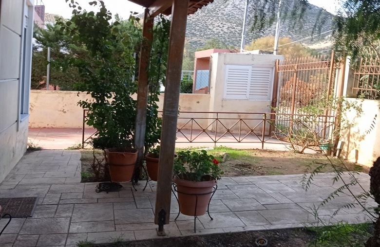 Μεζονέτα 144τμ Δικαστικοί Υπάλληλοι