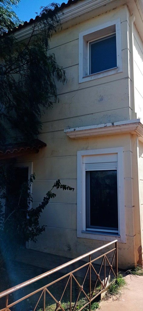 1156-121535 Μεζονέτα 144τμ Δικαστικοί Υπάλληλοι