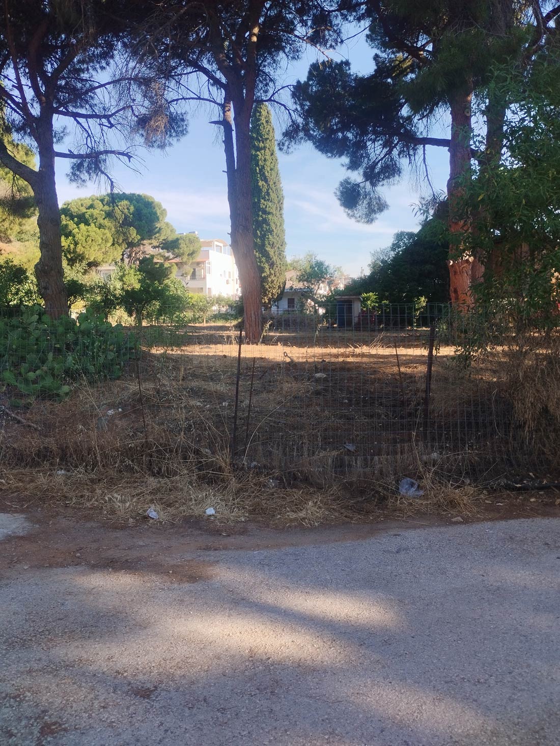 Plot of land 680sqm Agia Marina – Nea Makri