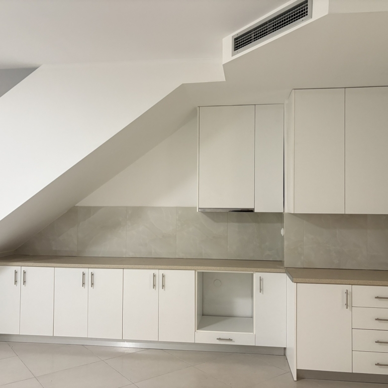 Maisonette 140sqm Nea Makri