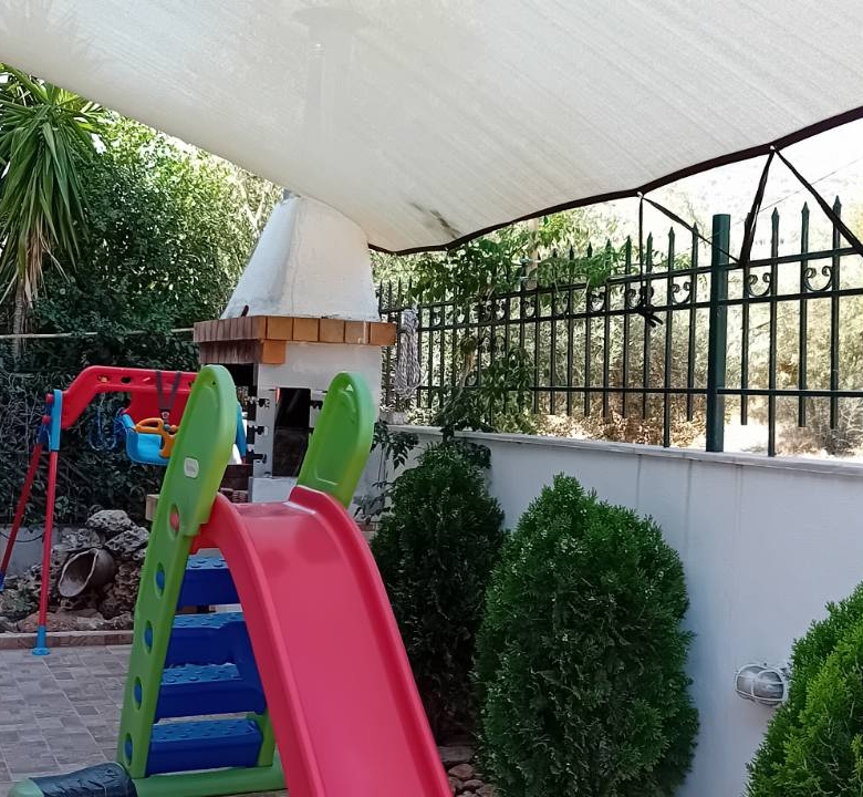 Μονοκατοικια 285 τ.μ., Νέα Μάκρη