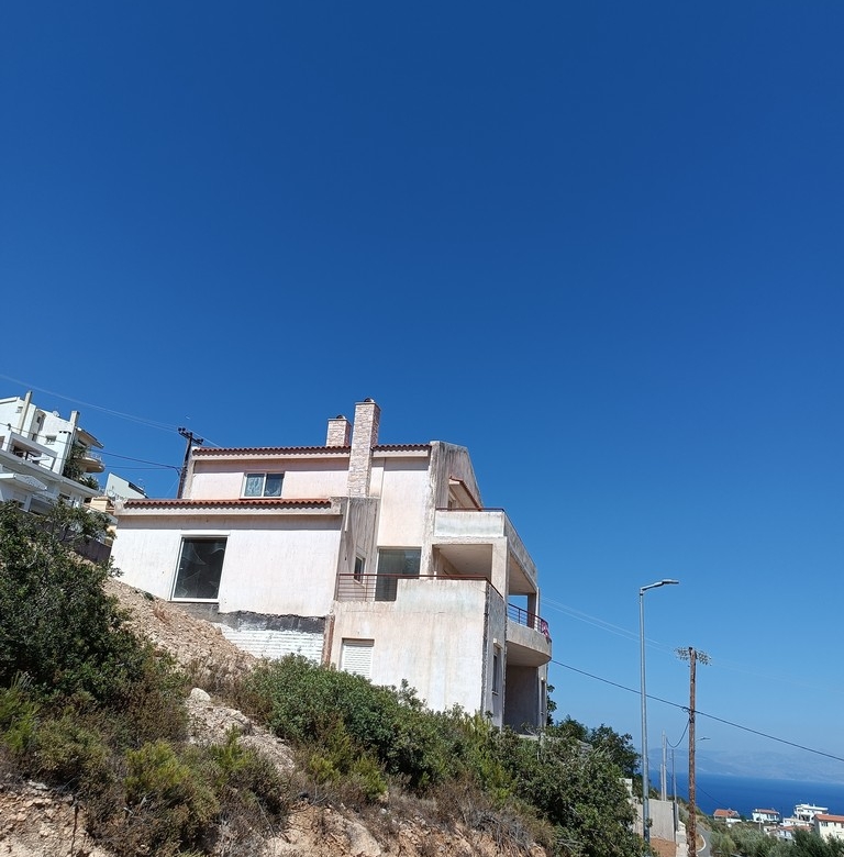Ημιτελής μονοκατοικία 236 τ.μ., Ν. Βουτζάς Β είσοδος