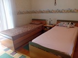 3 όροφη κατοικία 250 τ.μ., Άνοιξη, προς Νέα Ερυθραία
