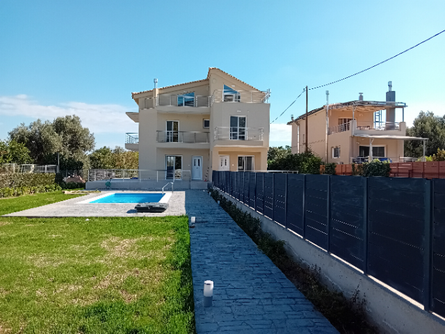 Πολυτελής μεζονετα 98 τ.μ., Μαραθώνας, Θέση Μπόριζα