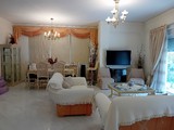 3 όροφη κατοικία 250 τ.μ., Άνοιξη, προς Νέα Ερυθραία