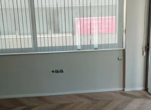 Γωνιακό γραφείο 130 τ.μ., Κέντρο Νέα Μάκρη